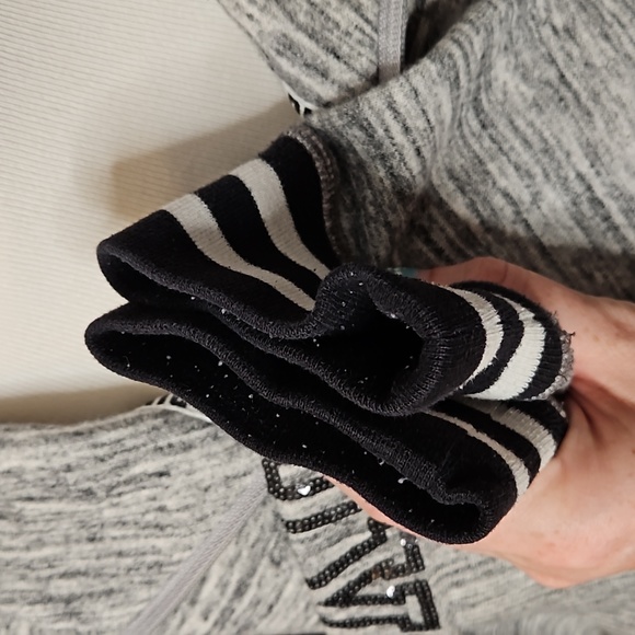 Victoria's Secret PINK Terry Zip-up Pullover - Picture 9 of 13